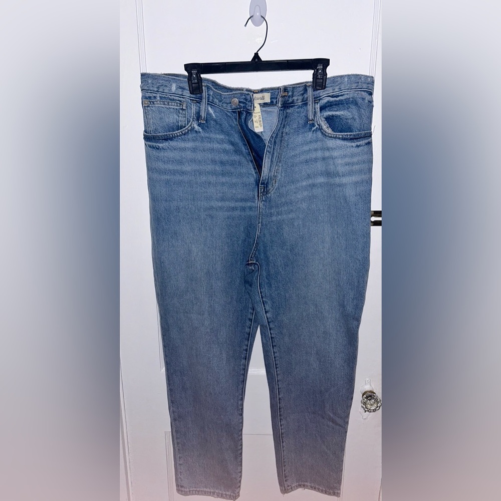 ‼️Price Drop🚨‼️Madewell Mom Jeans